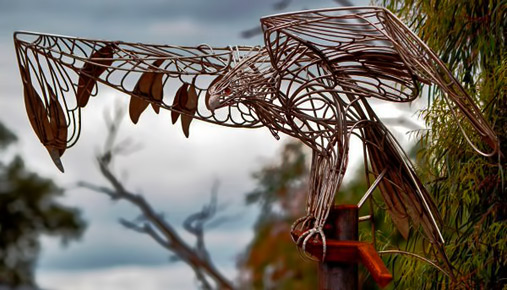 MElbourne-bunjil-sculpture ‘Bunjil’-was--stolen,-from-a-three-metre-high-pole in December 2015