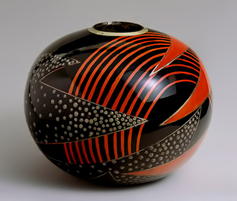 jean-dunand-laquered-metal-vase-471x400 1925 vividly colored geometric patterning Jazz Age style vase