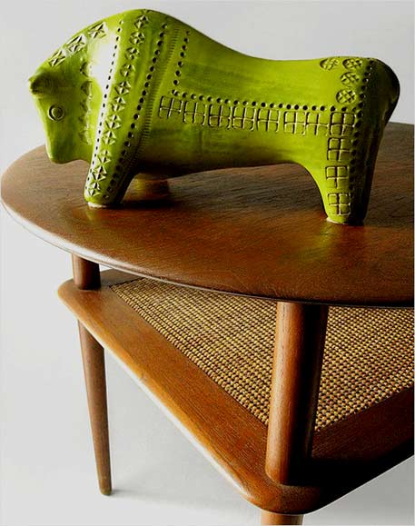 1953-rare-aldo-londi-bitossi-bull-sculpture-mid-century-modern-raymor-eames-era Bitossi bull sculpture - lime green glaze