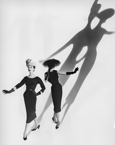sleek-silhouette-1956-475x594 1956 dovima_is_devine_II on Flickr