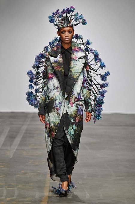 2013-Yojiro-Kake.-Design-by-The-Creatures-Factory outfit by japanese designer Yojira Kake