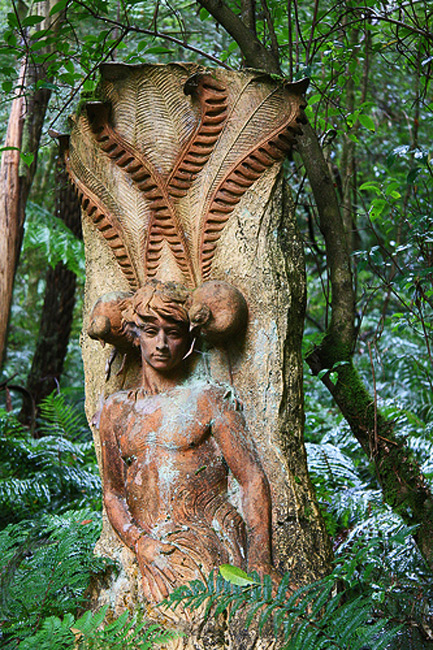 William-Ricketts-sculpture-sanctuary William-Rickett sculpture with lyrebird tail feathers