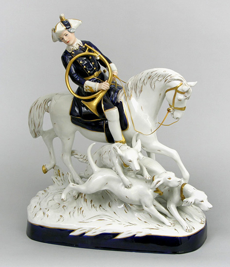 royal-dux-hunting-statue-473x459 Royal Dux hunting figurine statue