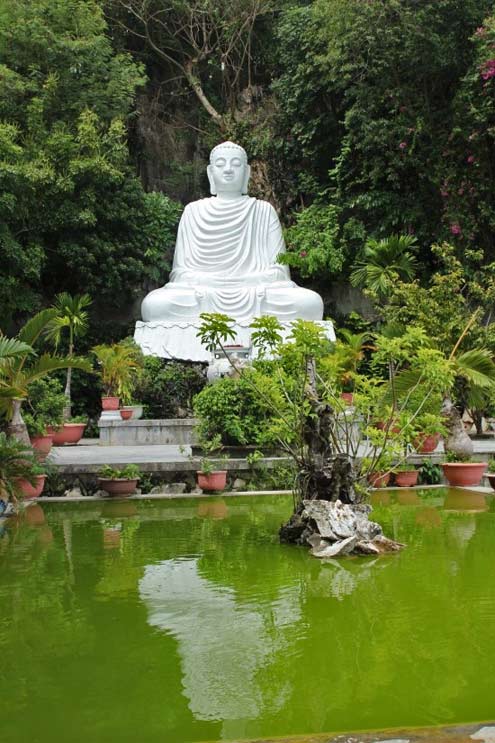 5-element-Mountain-Danan-Vietnam