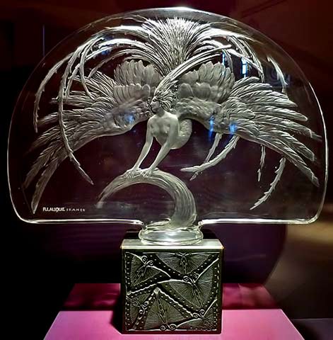 'Oiseau_de_Feu'_made_by_René_Lalique,_Dayton_Art_Institute Rene Lalique etched glass sculpture