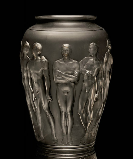 palestre-vase-lalique-439x525 Rene Lalique Palestre vase - decorated withraised relief athletic male figures