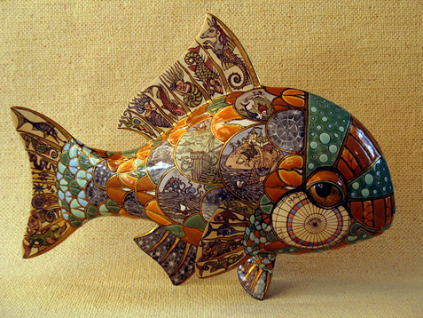 porcelain-fish-477x358 Painted Porcelain Fish Anya Stasenko and Slava Leontyev, Ukraine