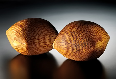 hilary-crawford-australian-glass-sculpture-475x324 Hilary Crawford - Scorched Blown murrini forms, machine ground