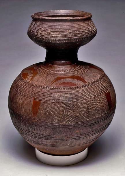sgraffito-vessel-nupe-people Africa--Vessel.-Nupe-people.-ca.-1901---1989