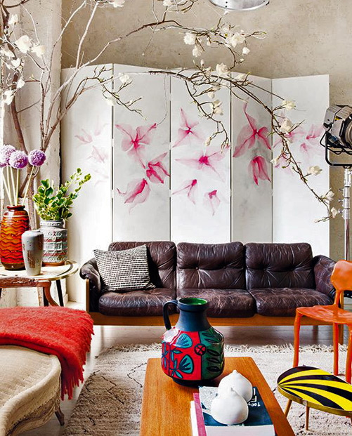 studio-de-Manolo-Yllera airy,-bright-and-cheery---mcm-with-organic-lines-from-nature . Architectural Digest, Spain - Casa-estudio de Manolo Yllera