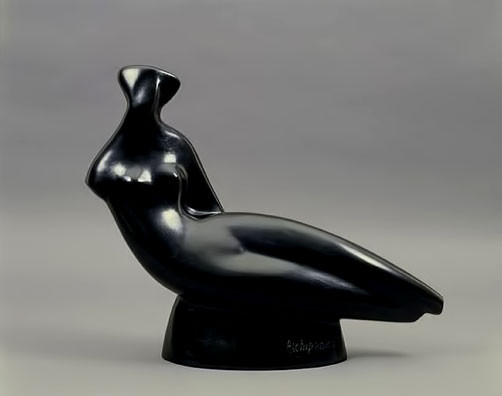 Alexander-Archipenko-sculpture Alexander-Archipenko,-Floating-Torso-With-Head,-1935 Black reclining figure sculpture