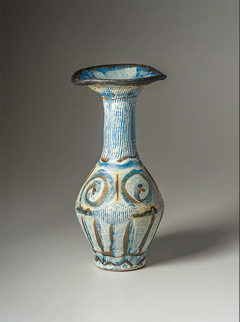 Alice-Federico-ceramic-vase Wide asymmetrical lipped vase - Alice Federico