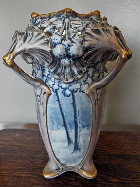 -Ernst-Wahliss-art-nouveau-vase Amphora-Winter-Snow-Art-Nouveau-Vase-by-Ernst-Wahliss