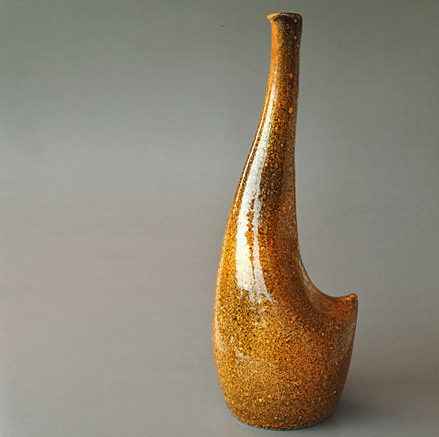 andre-freymond-ceramics-439x437 André-Freymond--burnt orange -abstract vase