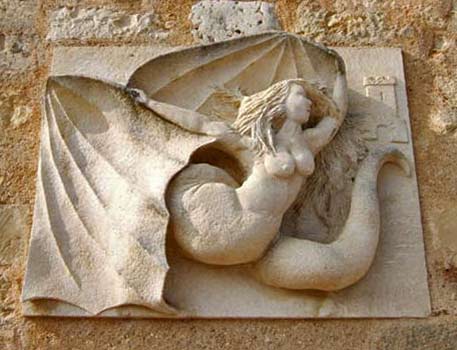 Ang_1_Lusignan_Relief Lusignan_Relief of The Château de Lusignan