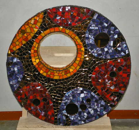 supernova-mosaic-anja-berkers-473x441 Anja-BerkersWIPsupernova Abstract circular mosaic sculpture