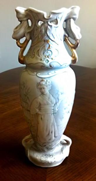 Royal-Dux-Porcelain-Geisha-Girl-Vase-327x615 Antique-Royal-Dux-Bohemia-Porcelain-Geisha-Girl-Vase-E-in-the-Acorn-Mark