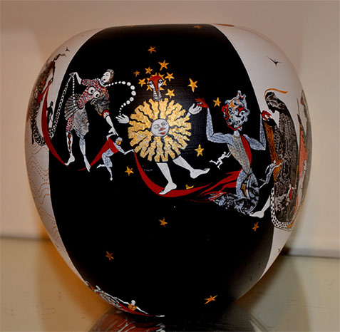 Apple--G.-CROCIANI-&-Jacques-Massard-- Apple sculpture --G.-CROCIANI-&-Jacques-Massard--