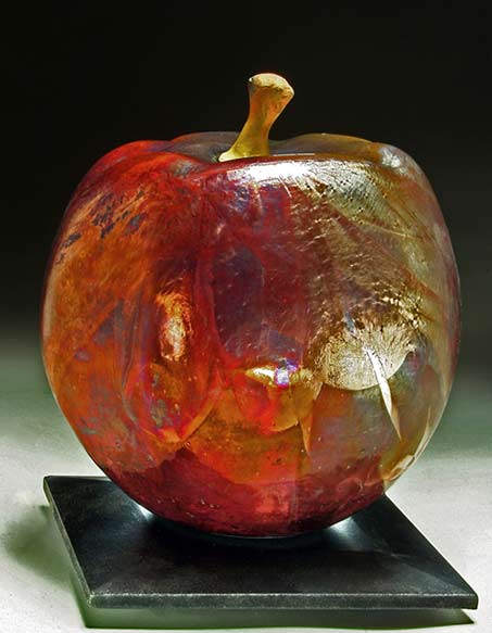 Steven Forbes-deSoule-red-ceramic-apple apple-raku-vessel-Steven Forbes-deSoule