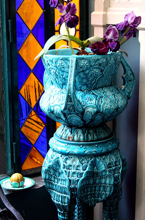 Arabesque-turquoise-vase