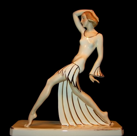 Art-Deco-lady-walking Art Deco porcelain figure