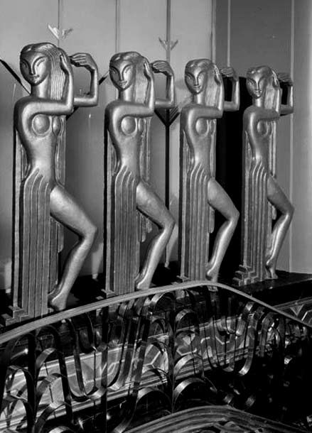 Art-Deco-Paramount-Theatre,-Oakland,-CA-Photo-by-Jack-E paramouont theatre Oakland