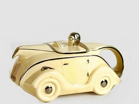 Art-Deco-tea-pot Art-Deco-tea-pot cream and gold porelain