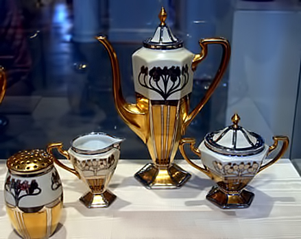 Adolf-Richter-coffee-set Art-Nouveau-coffee-set-(1910)-painted-by-Adolph-Richter-of-Chicago-on-Limoges-porcelain-blank-at-Lightner-Museum.-St-Augustine,-FL