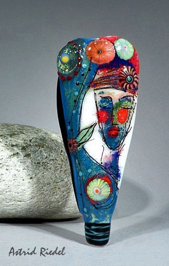 Astrid-Riedel-ceramics Astrid-Riedel ceramic sculpture vessel