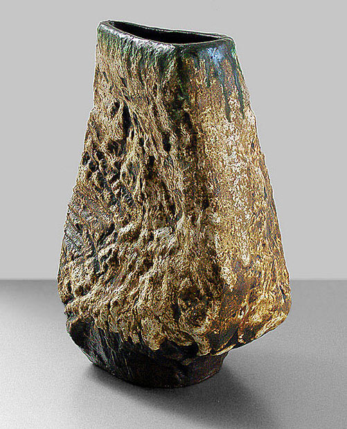 Atelier-Schäffenacker-Ulm.-Design-by-Helmut-Schäffenacke Helmut-Schäffenacke lave glaze vase