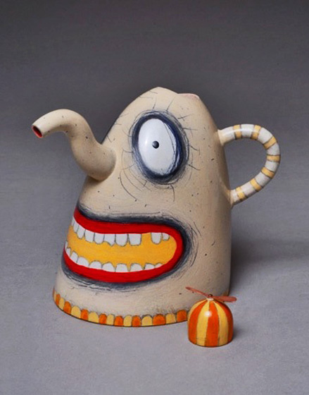 michael-hosaluk-mad-face-teapot-439x560 Michael Hosaluk teapot with amusing face