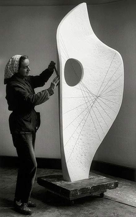 Barbara-Hepworth Barbara-Hepworth---Curved-Form-(Bryher-II),-Bronze,-1961