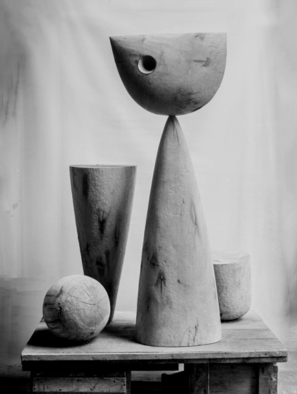 Barbara-Hepworth,-Project-Monument-to-the-Spanish-Civil-War,-1938–39 Barbara-Hepworth,-Project-Monument-to-the-Spanish-Civil-War,-1938–39