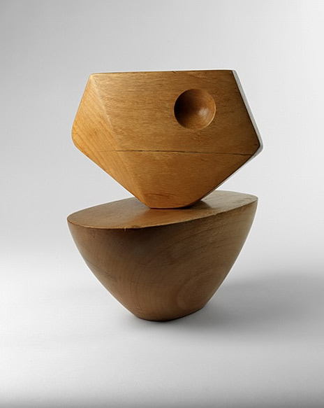 Barbara-Hepworth-modern-sculpture Barbara-Hepworth,-Two-Forms-1938