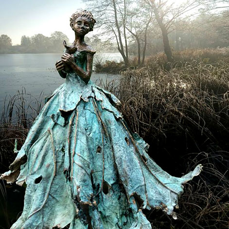 beautiful-bronze-sculptures-KålKvinder---www.jyttehoeg