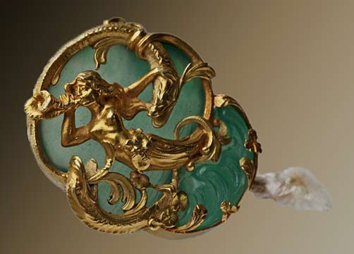 Belle-Epoque-Carved-Agate-Pearl-Gold-'Naiad-and-Sturgeons'-Jewel Belle Epoque Carved Agate Pearl Gold 'Naiad and Sturgeons' Jewelled brooch