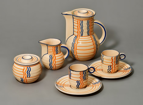 Eva-Zeisel-coffee-service Eva Zeisel coffee set in art deco style - beige, with orange and blue patterns