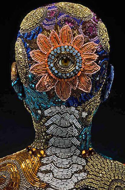 metamorphosis-betsy-youngquist-439x664 Betsy-Youngquist-Metamorphosis-Sculpture-connection-between-body-and-environment