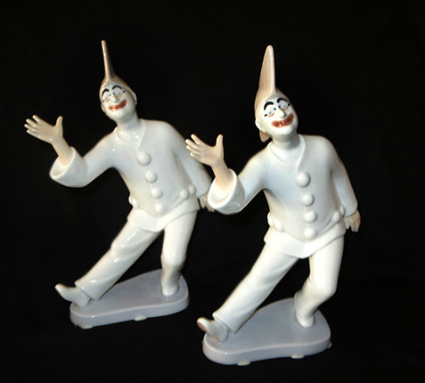 pierrot-bing-and-grondahl-477x430 Bing & Grondahl-(B&G)-PIERROT CLOWN Porcelain Figurines