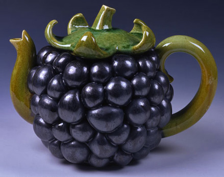 kate-malone-pottery-439x346 Blackberry-Teapot by Kate Malone