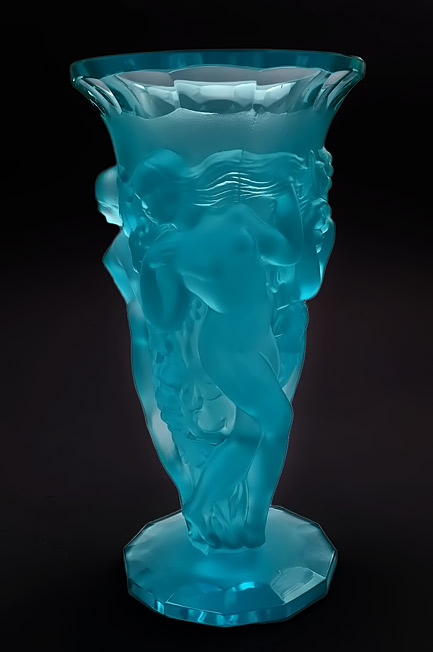 aquamarine-art-deco-vase-lalique-433x652 Lalique Bohemian Art Deco vase with nude female figures - Aquamarine Frosted Crystal Glass