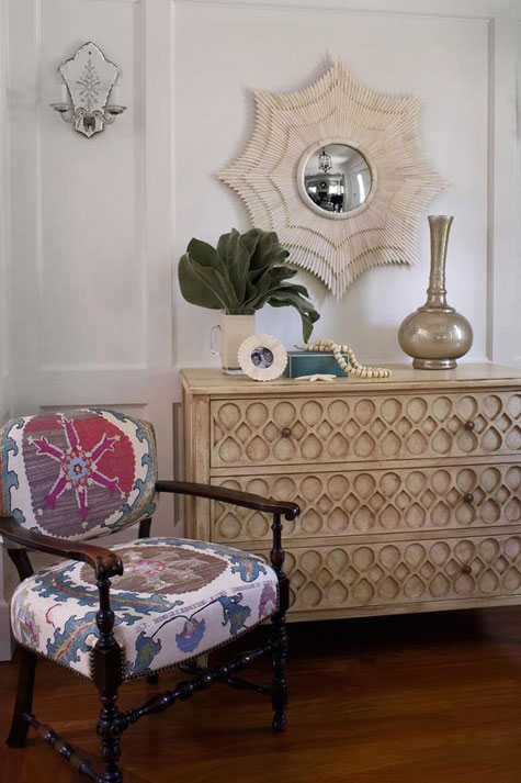 Persian style vase with moroccan cabinet