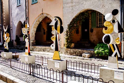 roger-capron-street-sculptures capron-biot-sculptures France