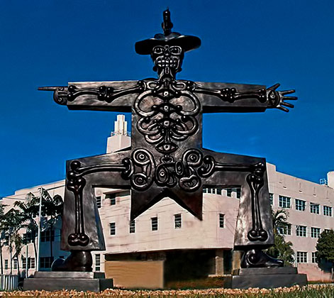 Carlos-Luna,-War-Giro-(back),-2005 Carlos-Luna,-War-Giro-(back),-2005 outdoor male figure sculpture