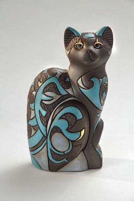 Del-rosa-sitting-cat-sculpture cat-figurine-by-De-Rosa-Collections-Uruguay-depoezenshop