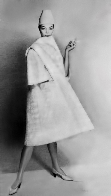 model-china-machado-photo-richard-avedon-433x761 China Machado, Harper's Bazaar February 1959