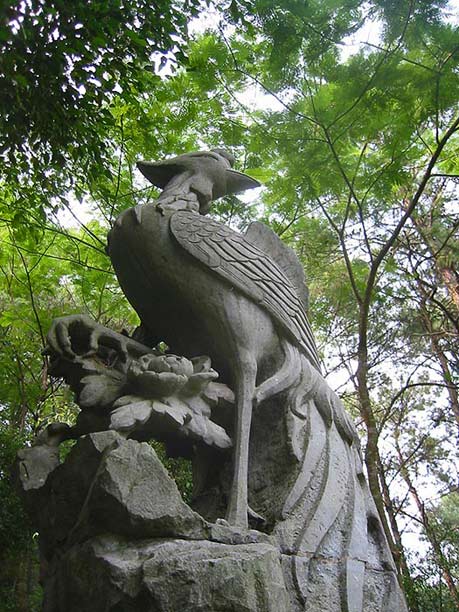 Chinese-phoenix-from-nanning-Feng-Huang Feng-Huang public statue Naning, China