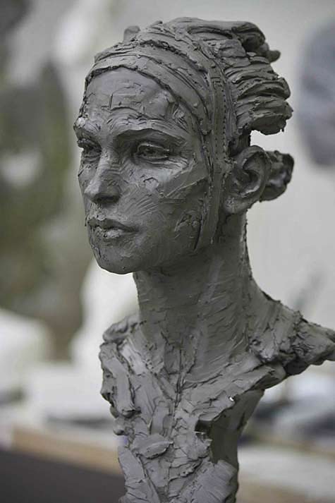sculptor-christophe-charbonnel christophe-charbonnel sculptured bust in clay