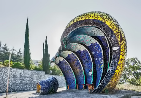 Christopher-Herwig-photography Christopher-Herwig - mosaic bus stop Gagra,-Abkhazia