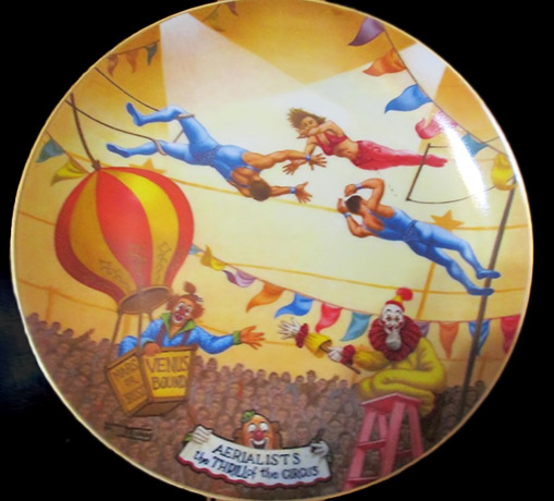 Circus-Plate-Aerialists-3rd-issue-from-Series--The-Greatest-Show-on-Earth-1981